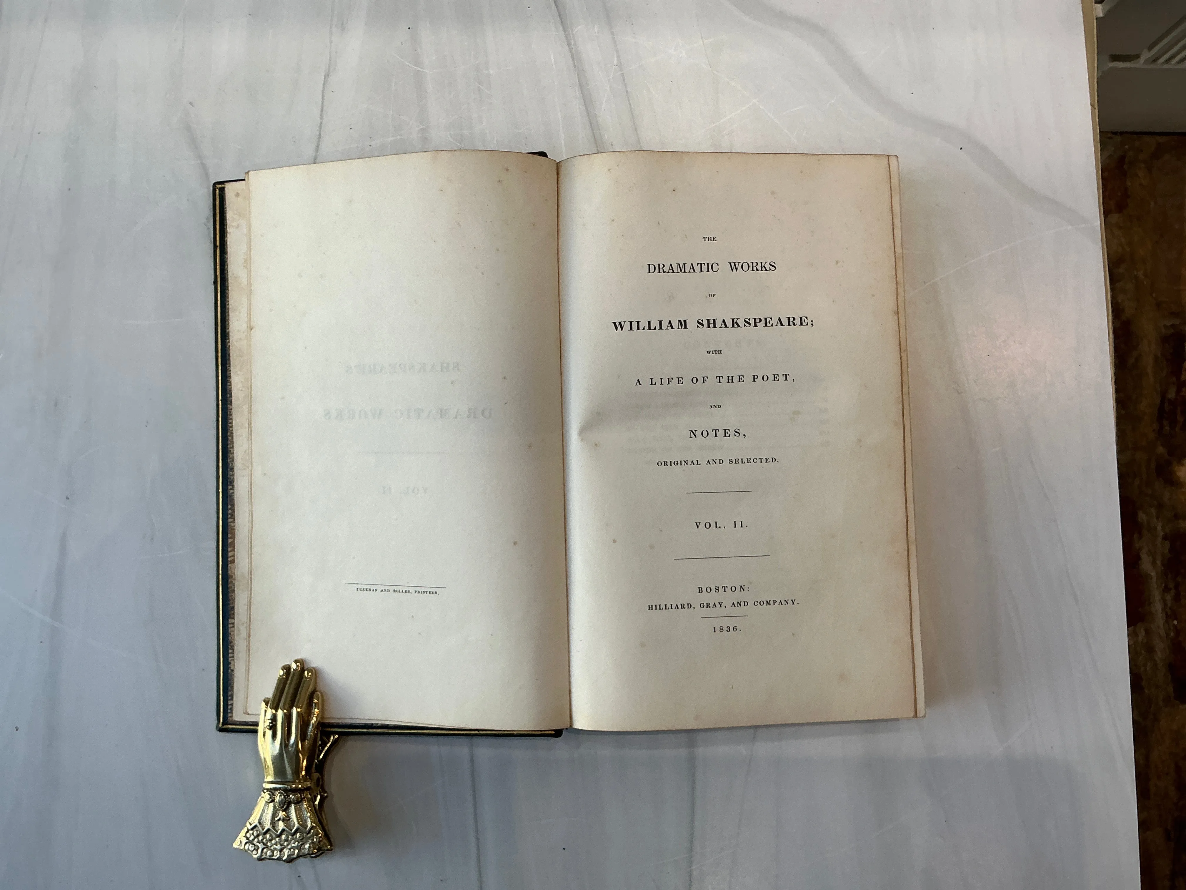 -Shakespeare in 7 volumes