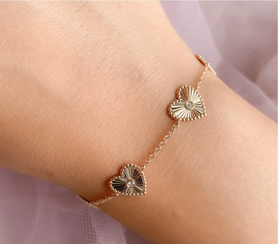 0.10CT Diamond Bezel Heart Bracelet