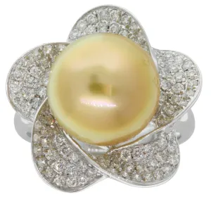 18ct White Gold Yellow Pearl & Diamond Ring