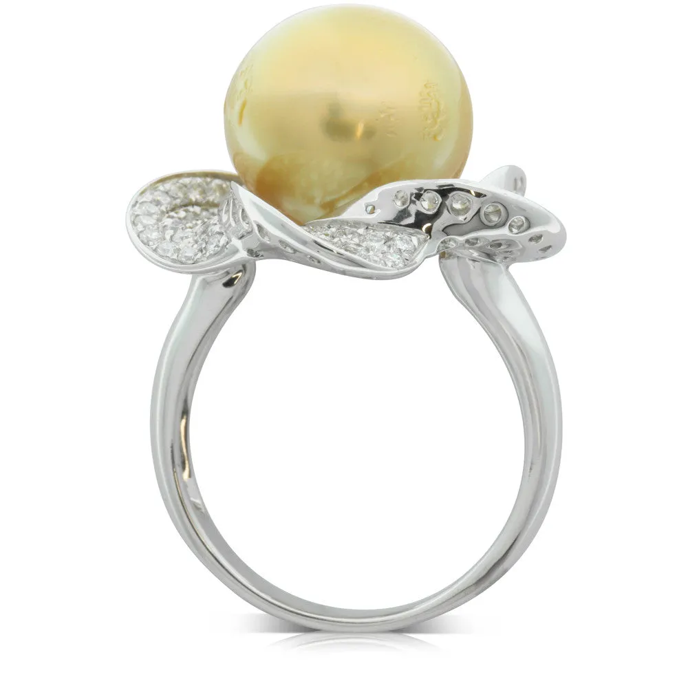 18ct White Gold Yellow Pearl & Diamond Ring