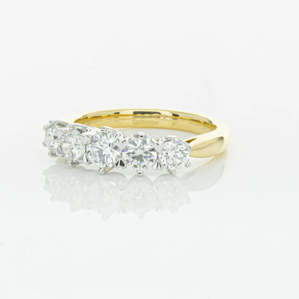 18ct Yellow Gold Diamond Pentagon Ring