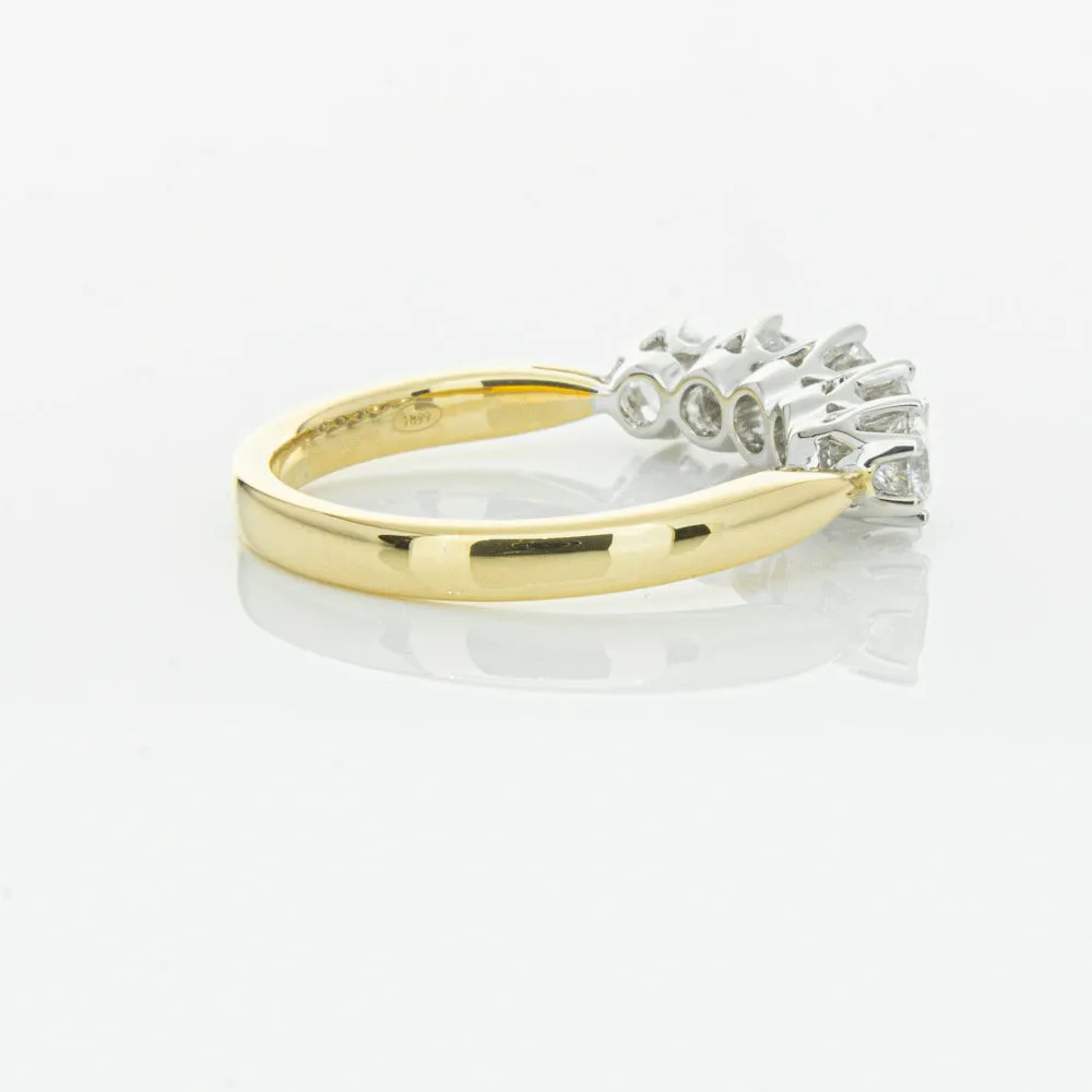 18ct Yellow Gold Diamond Pentagon Ring