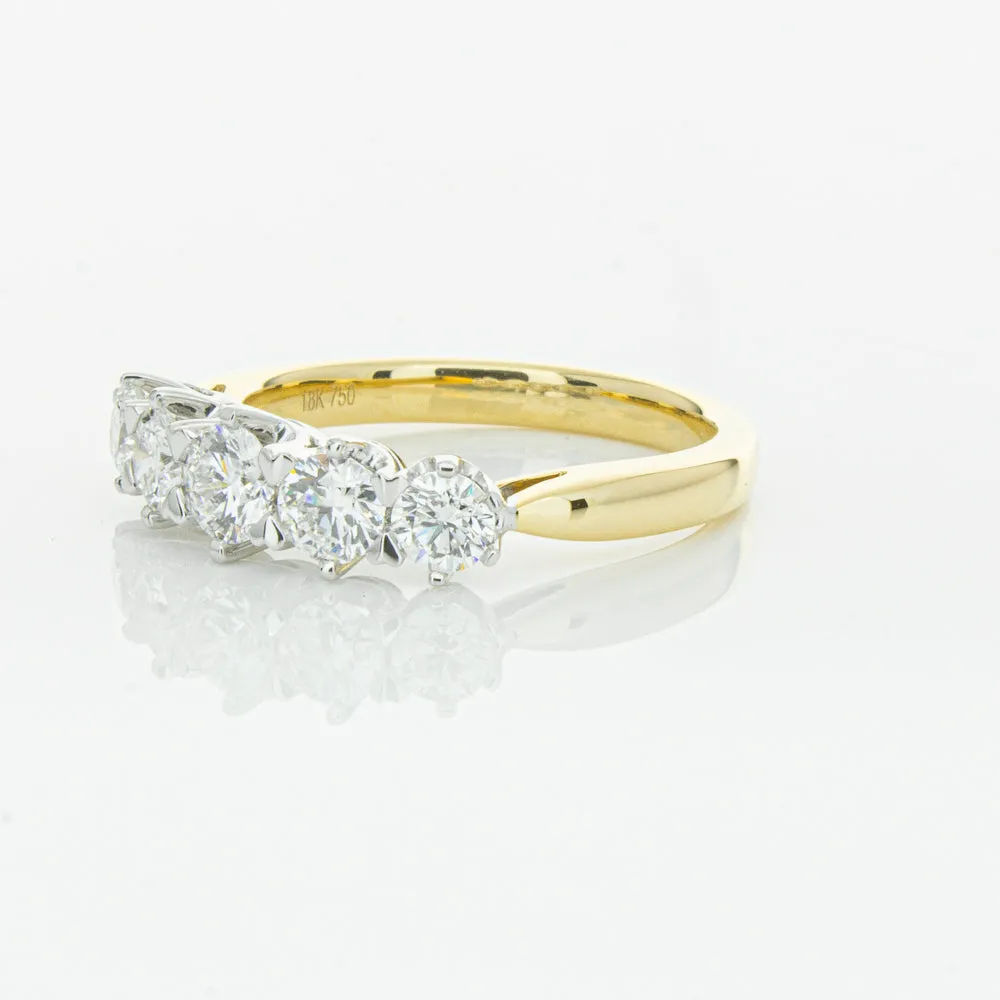 18ct Yellow Gold Diamond Pentagon Ring