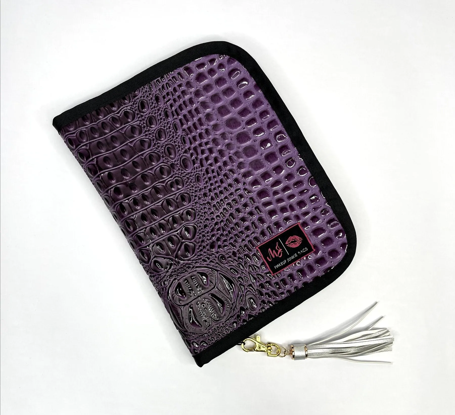 Bubble Gator Amethyst Brush Book