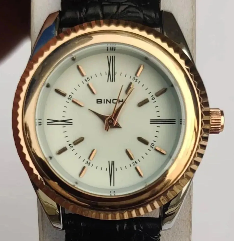 Chic Ladies Watch