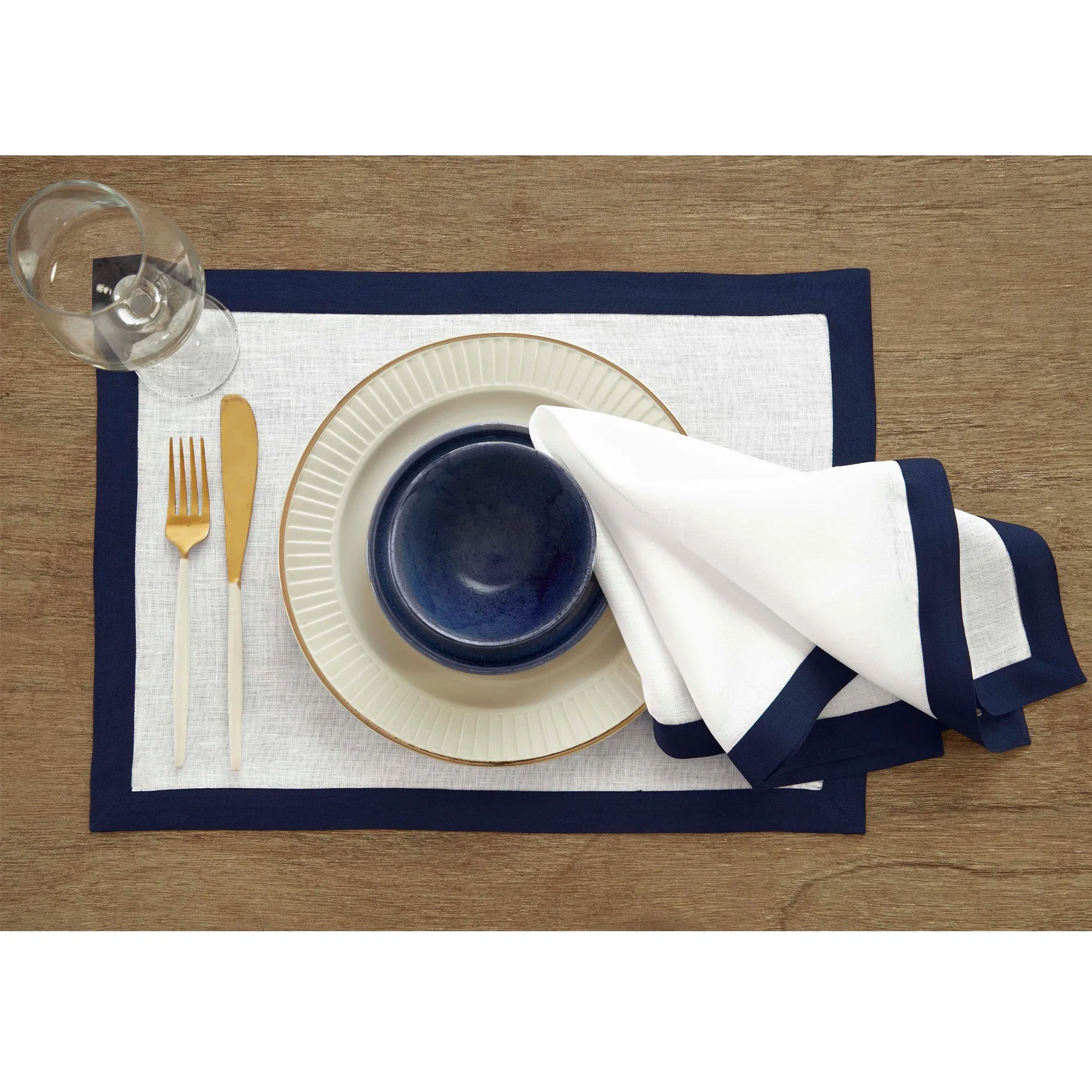 Classic Napkins, Set of 4