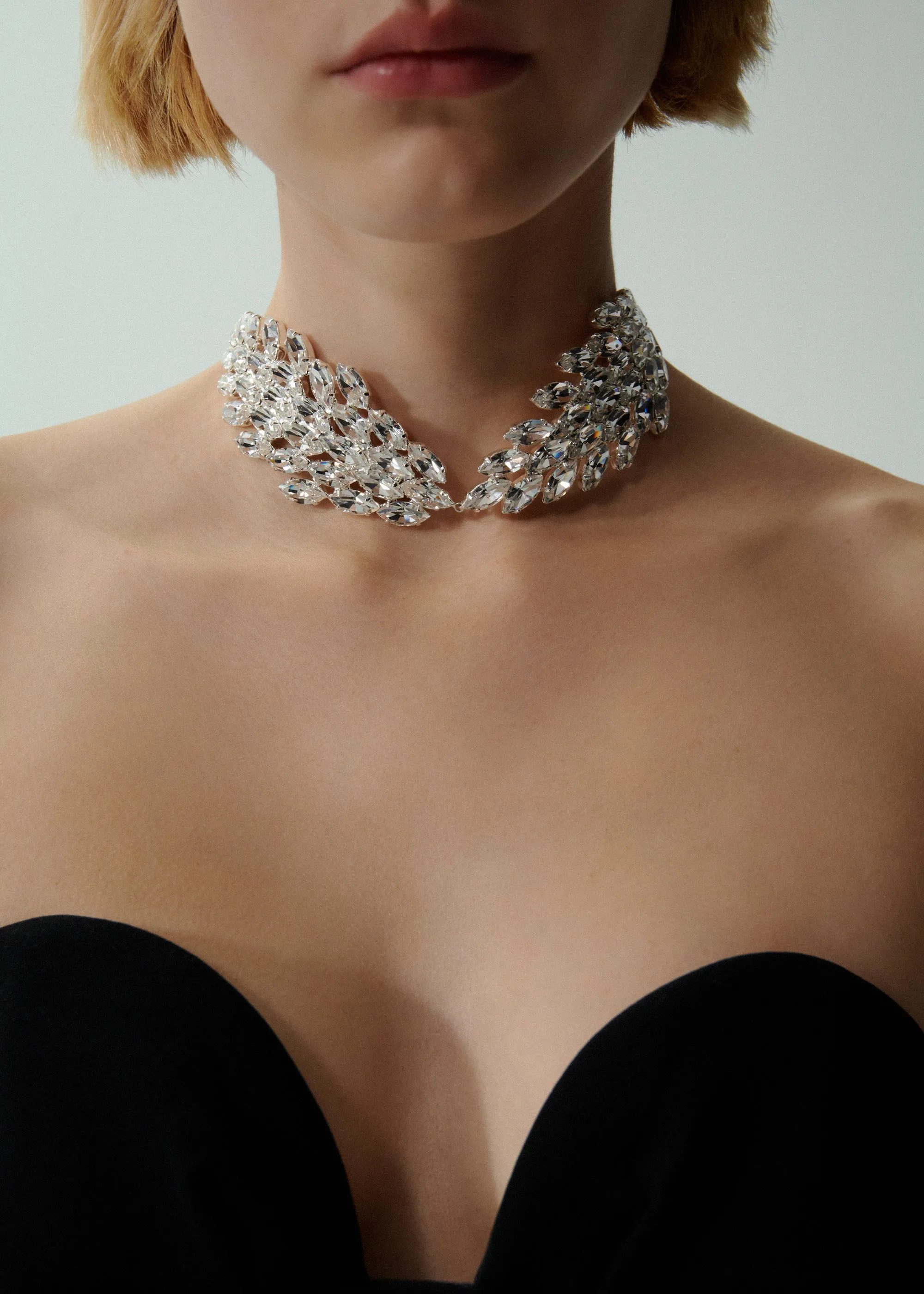 Crystal marquise choker in silver