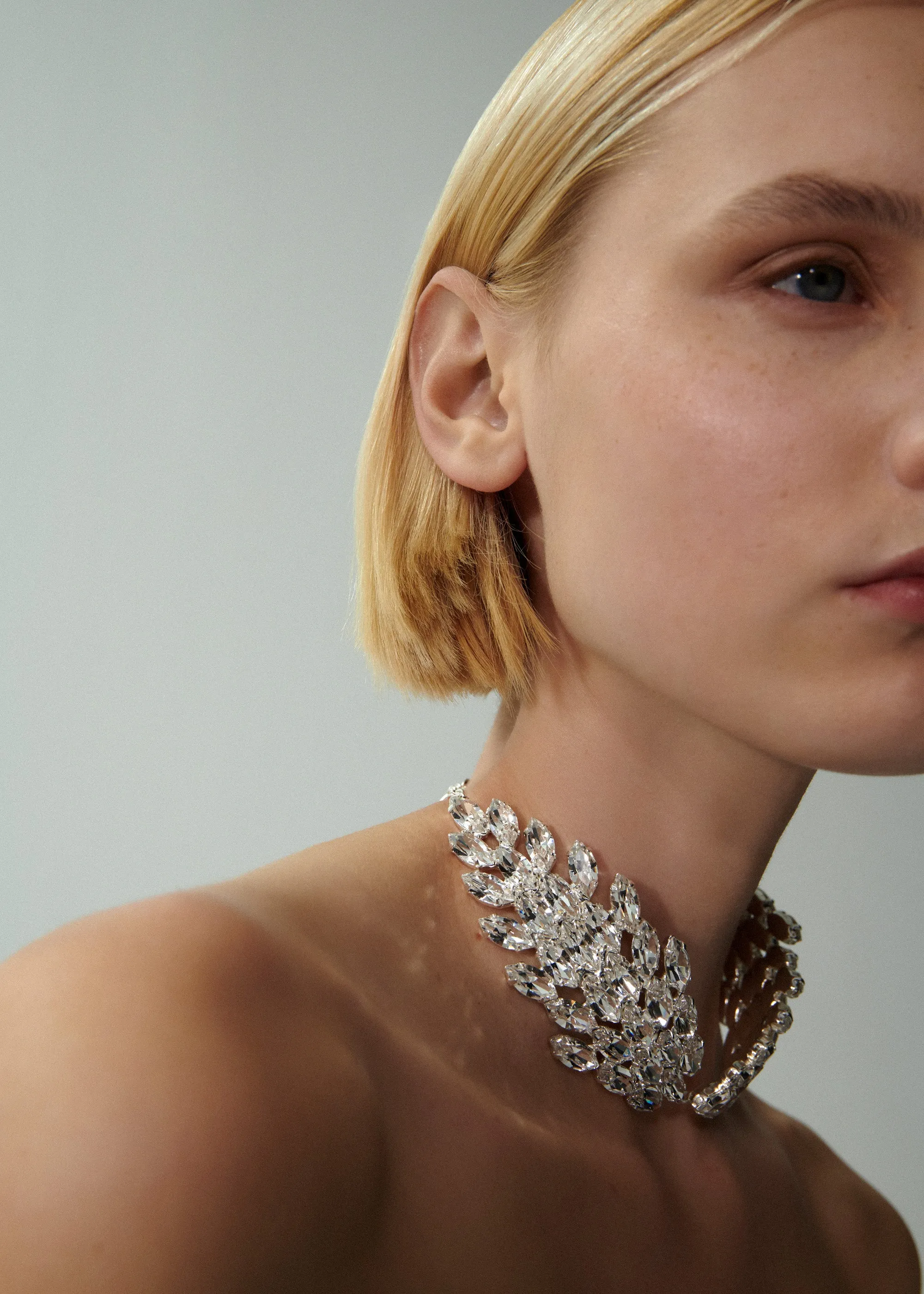 Crystal marquise choker in silver