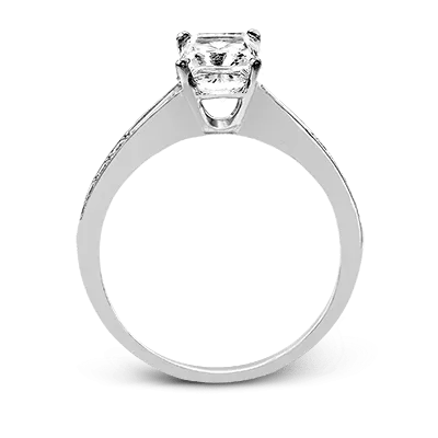 Emerald-cut Engagement Ring & Matching Wedding Band in 18k Gold with Diamonds