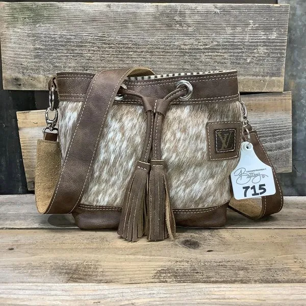 Exclusive Collection Mini Feed Bucket - #715
