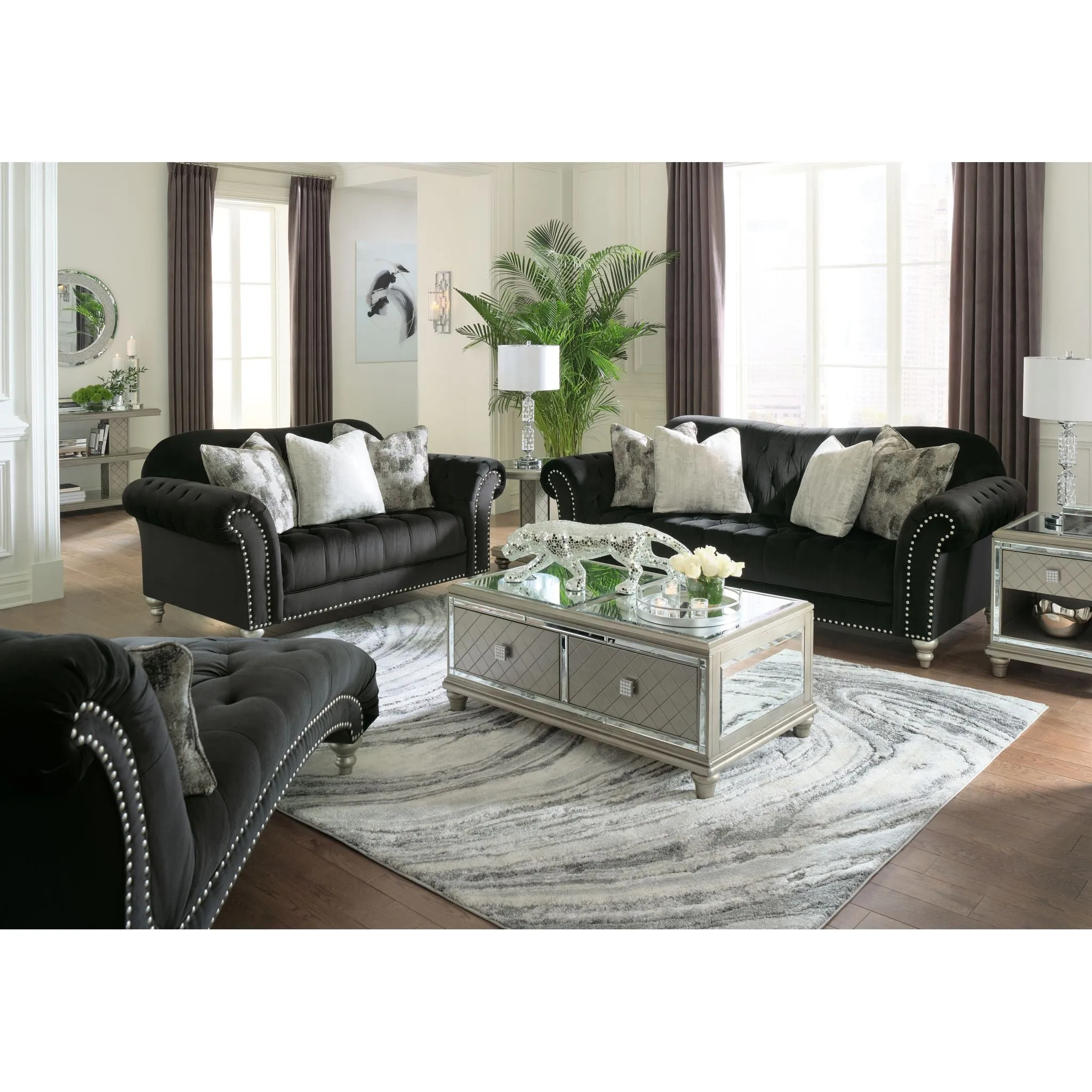 Harriotte Loveseat