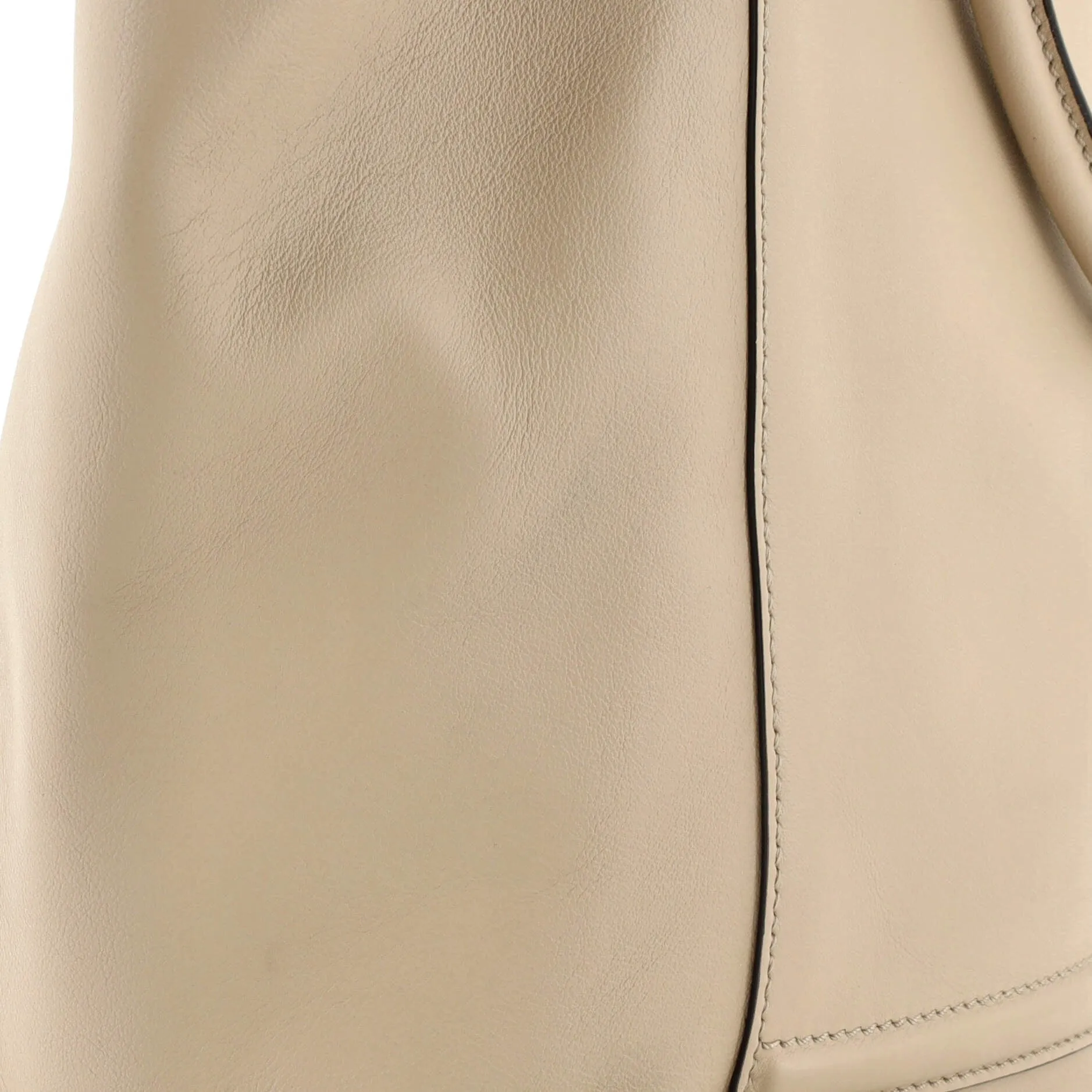 Karligraphy Chain Bucket Bag Leather Medium