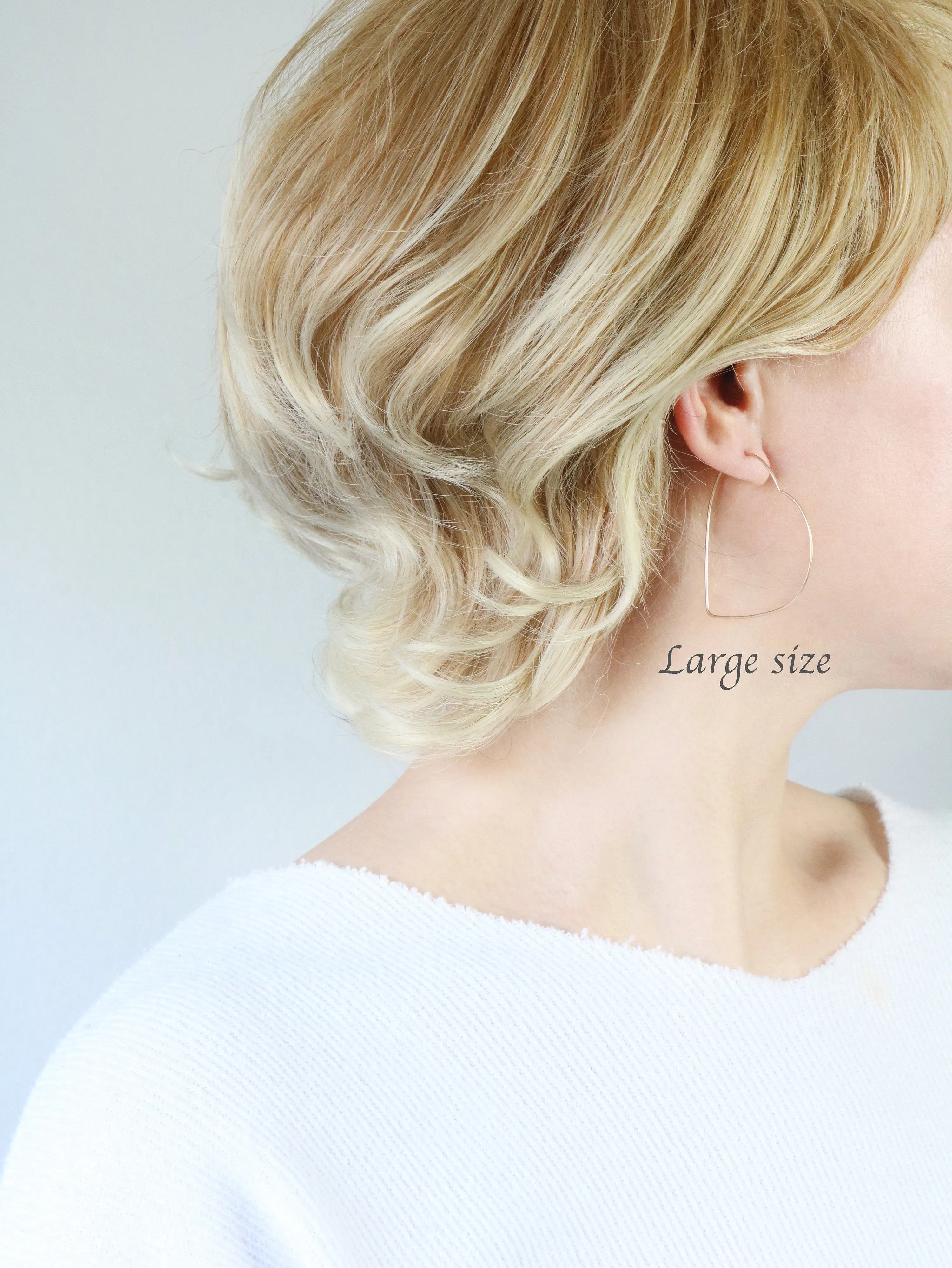 Lightweight Heart Metal Hoop