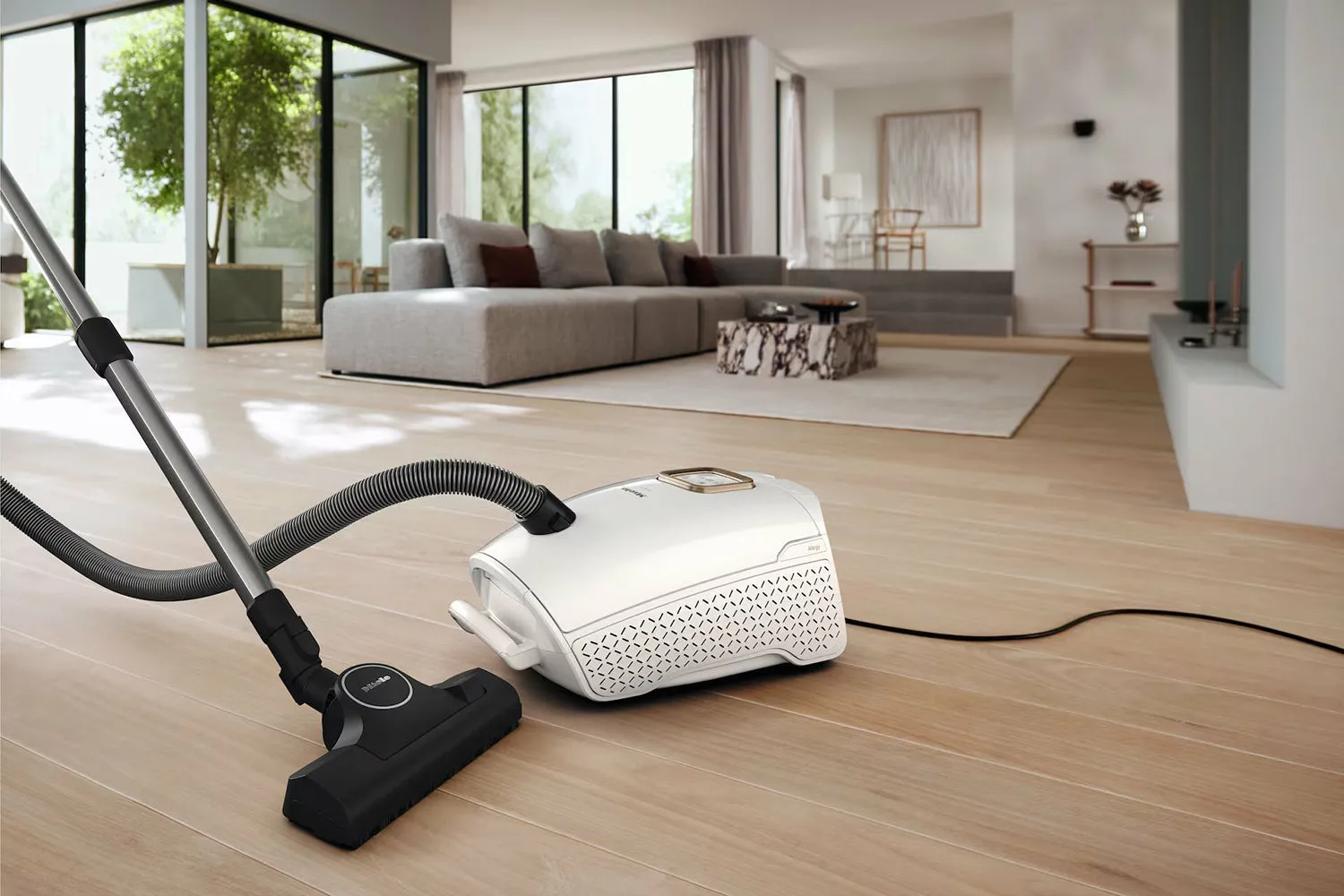 Miele Guard L1 Allergy Cylinder Vacuum Cleaner | GUARDL1ALLERG | Brilliant White