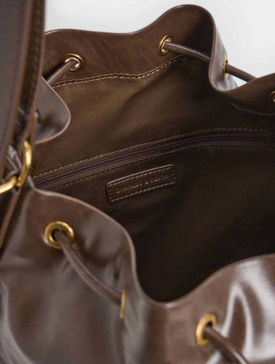 Neva Two-Way Bucket Bag