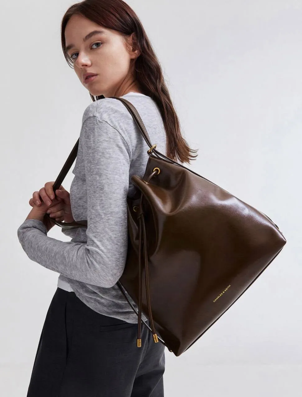 Neva Two-Way Bucket Bag