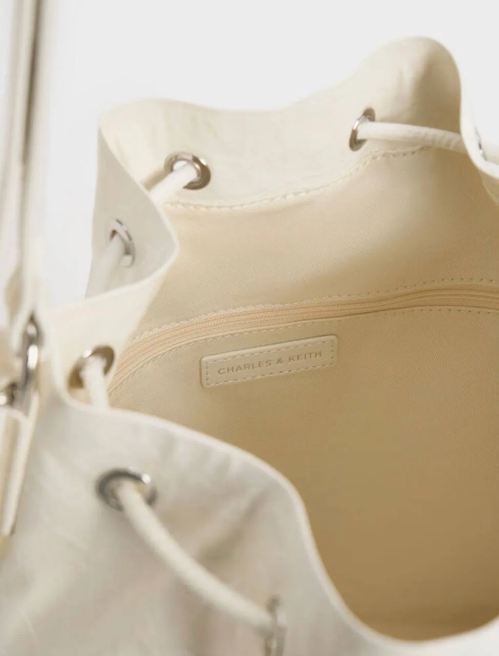 Neva Two-Way Bucket Bag