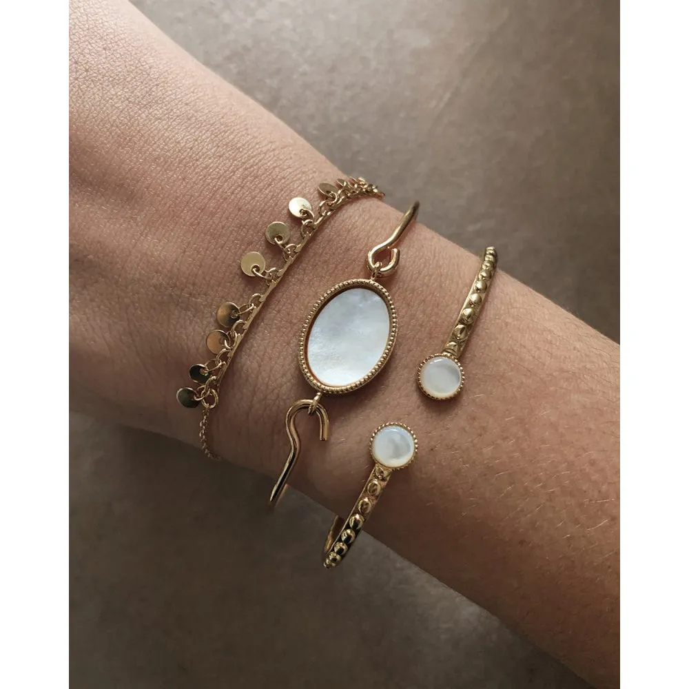 Nilai Frida Agate Noire Bangle