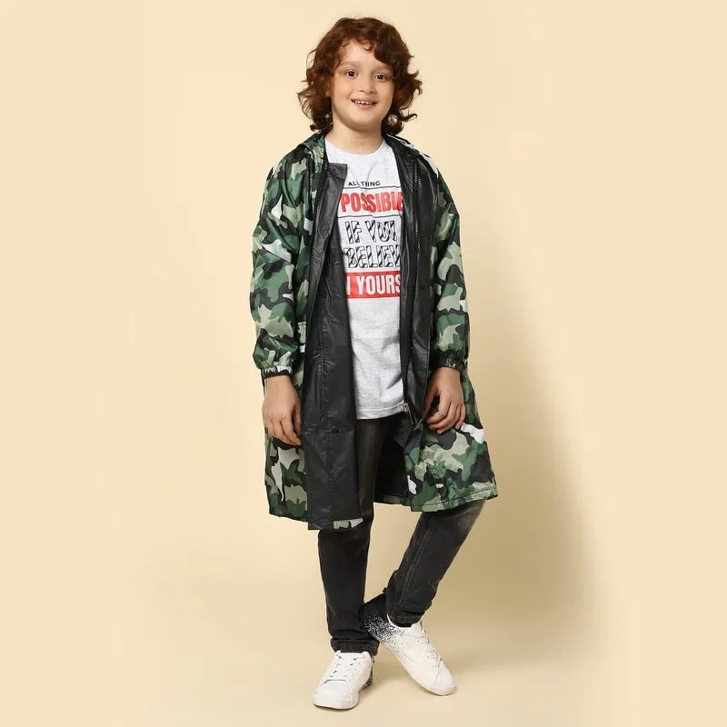 THE CLOWNFISH Laurel Series Kids Waterproof PVC Longcoat with Adjustable Hood & Extra Space for Backpack/Schoolbag Holding. Printed Plastic Pouch. Kid Age-12-13 years (Size-42-Blue)