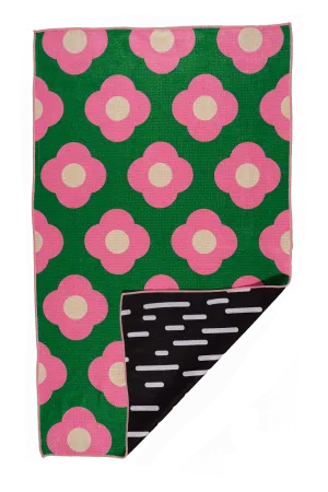 Tres Chic