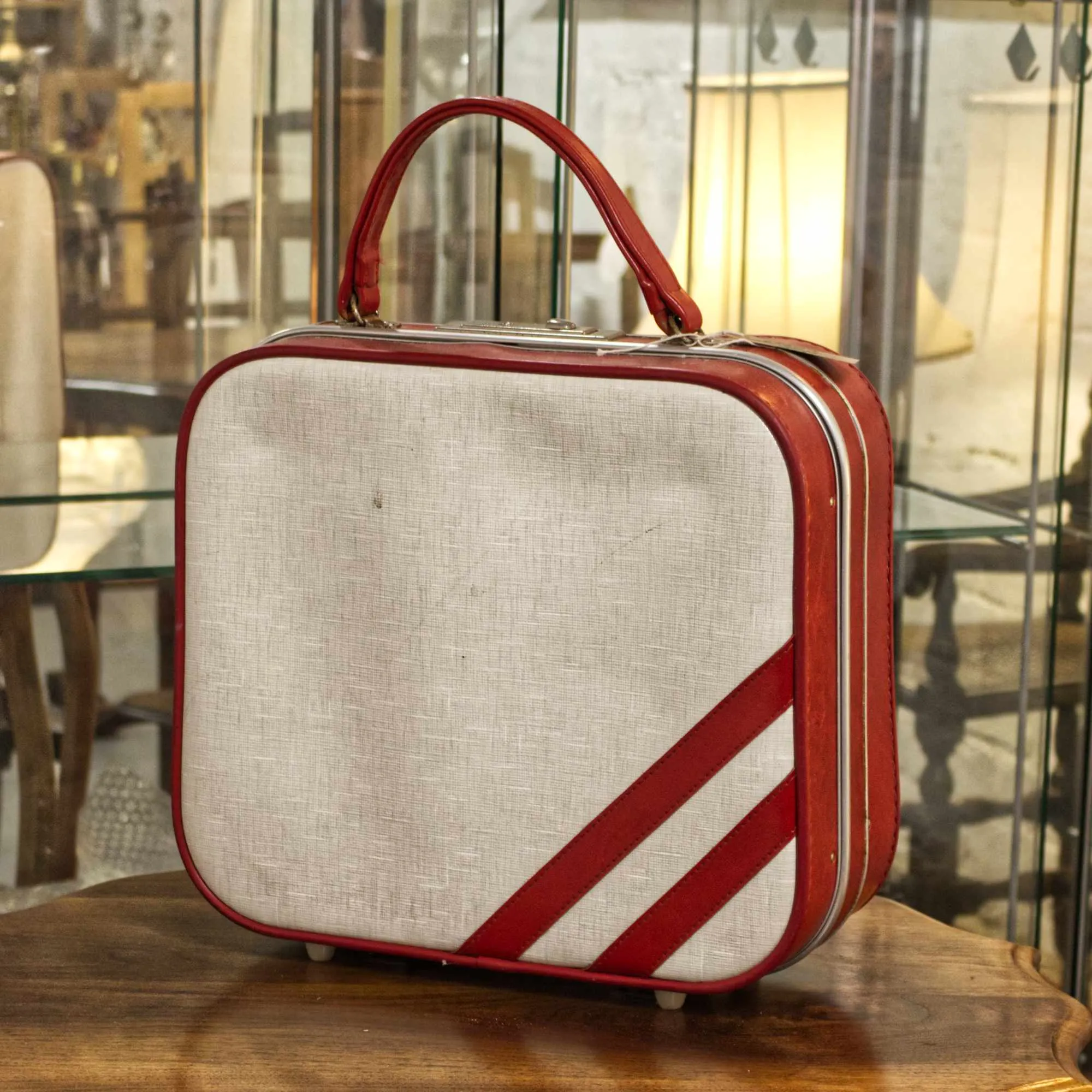 Vintage 1960's Retro Suitcase