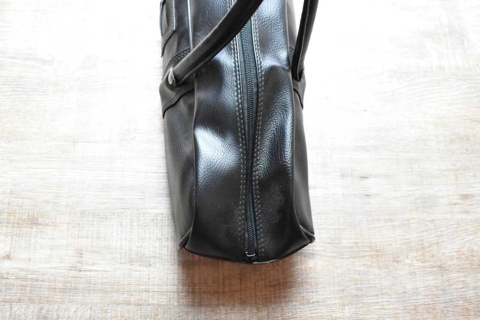 YuiSenri Synthetic Leather Knife Culinary Bag (Small/Black)